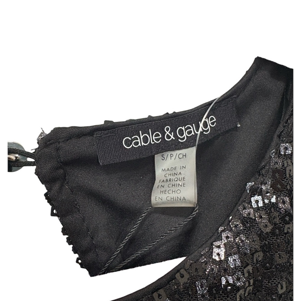 Cable & Gauge Black Sequin Short Sleeve Top - Picture 2 of 8